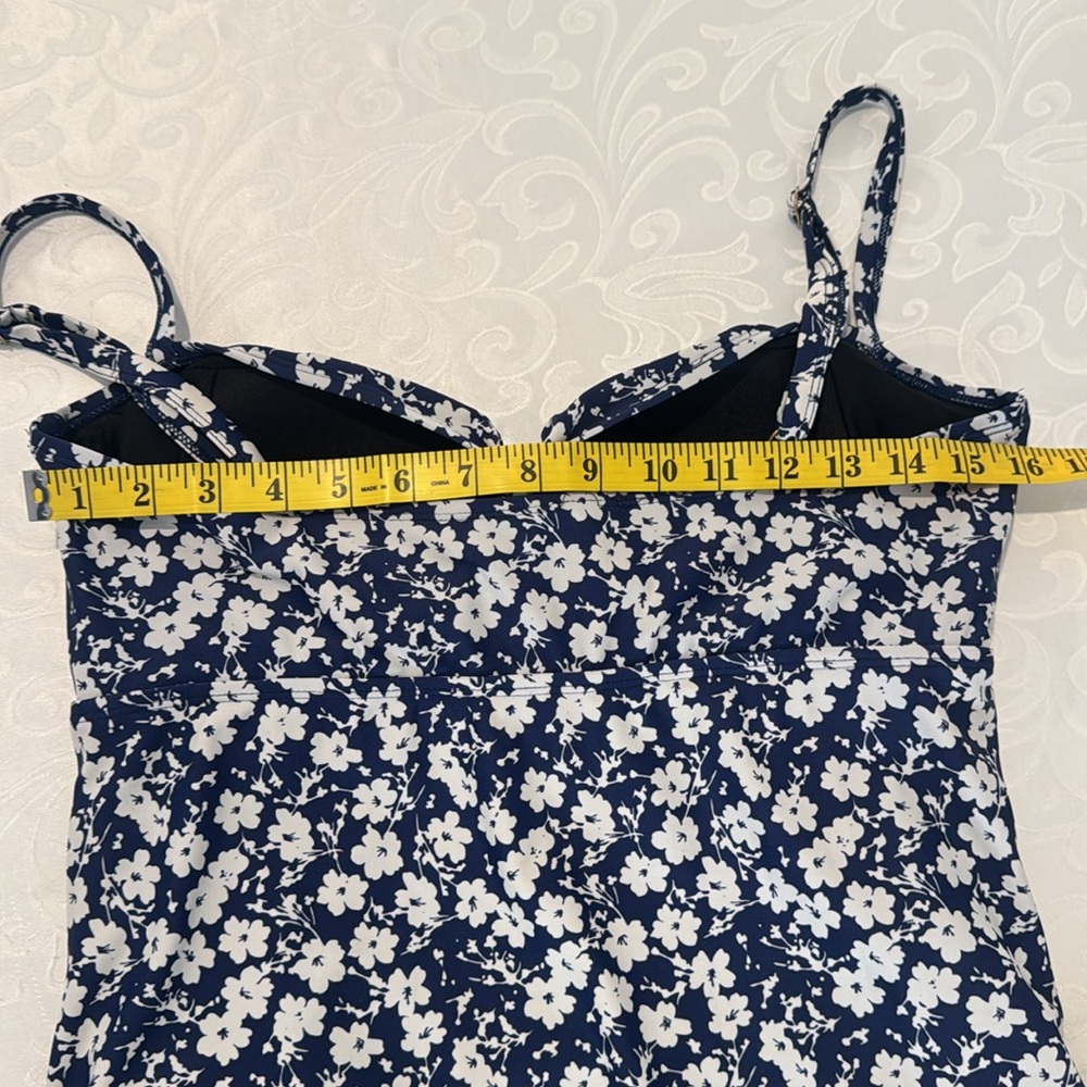 🌟3/$15🌟 EUC Shore Shapes One Piece Swim Suit. Ladies 14 - Picture 12 of 13